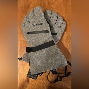 Burton Women’s Gore-Tex Gloves